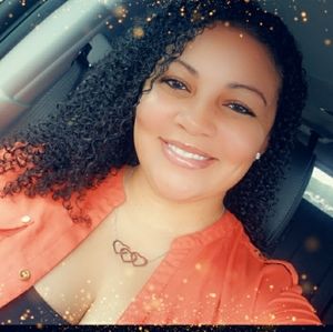 Meet your Posher, Tiara